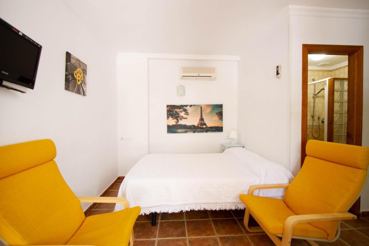 Apartamentos Turisticos Trajano Bolonia Extérieur photo
