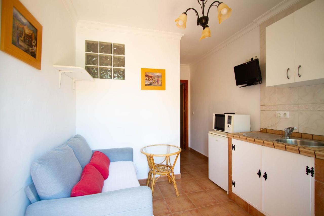 Apartamentos Turisticos Trajano Bolonia Extérieur photo