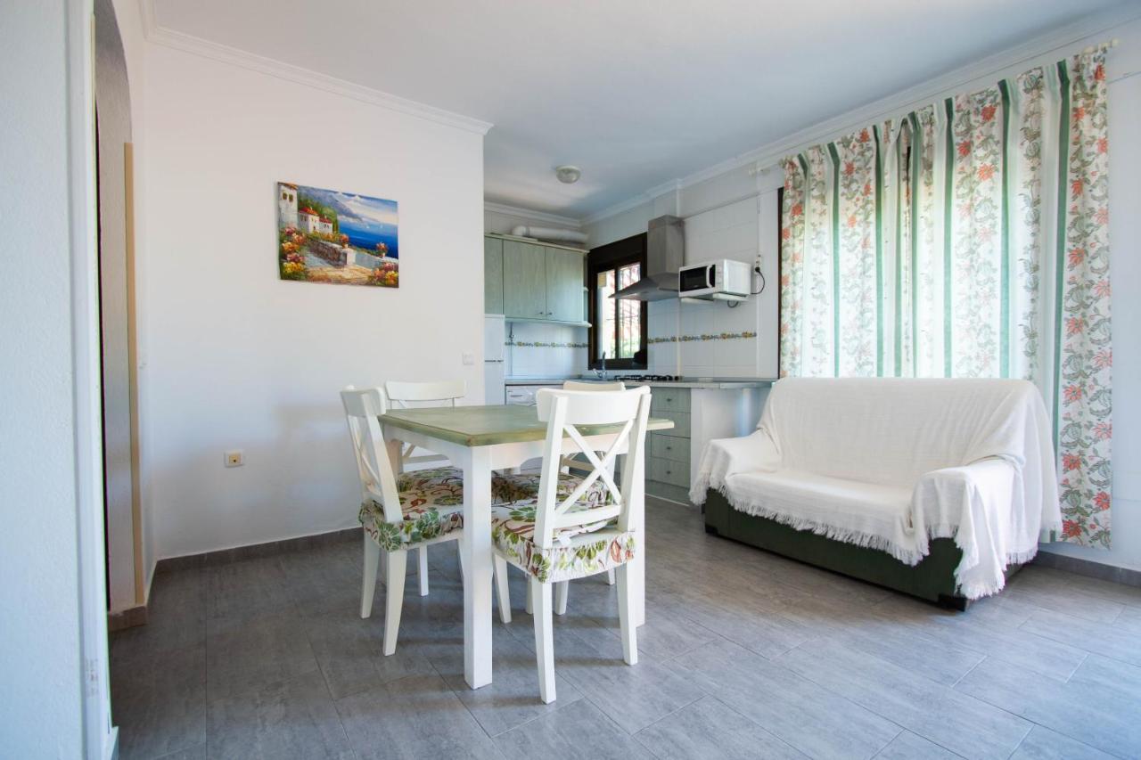 Apartamentos Turisticos Trajano Bolonia Extérieur photo